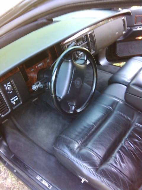 1994 Cadillac Fleetwood - photo 11