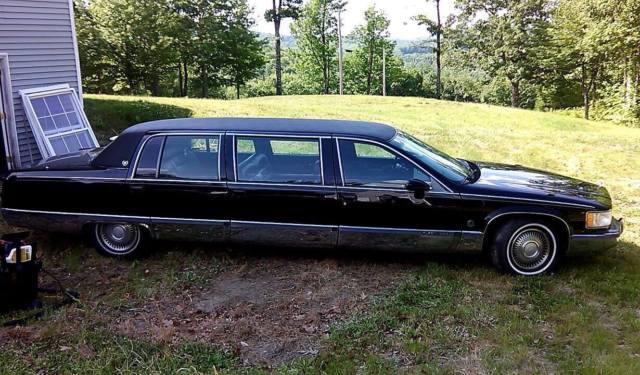 1994 Cadillac Fleetwood - photo 3