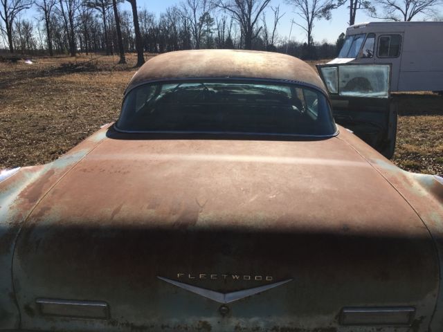 1957 Cadillac Fleetwood - photo 9