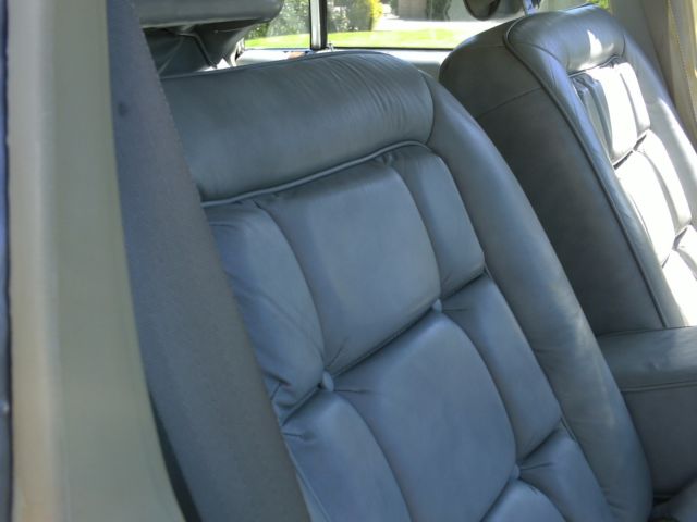 1992 Cadillac Fleetwood brougham - photo 10