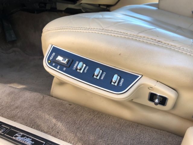 1993 Cadillac Brougham Brougham - photo 7