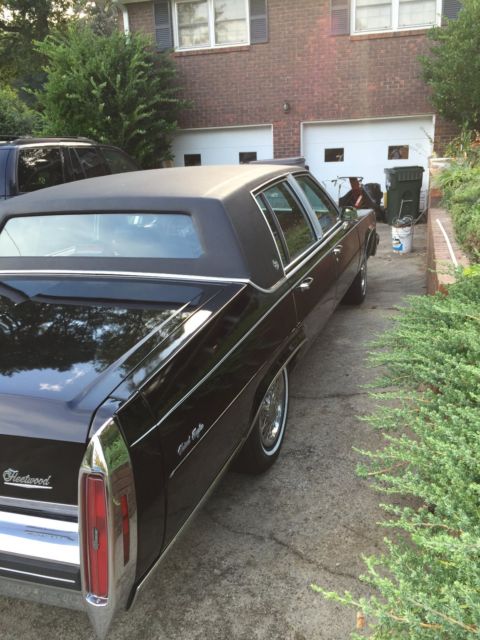 1985 Cadillac Fleetwood Broughham - photo 5