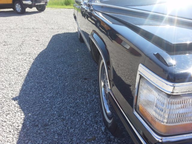 1990 Cadillac Brougham FLEETWOOD BROUGHAM - photo 4