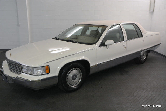 1993 Cadillac Fleetwood Brougham - photo 2