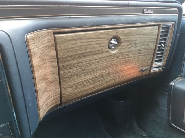 1985 Cadillac Fleetwood DE ELENGANCE - photo 9