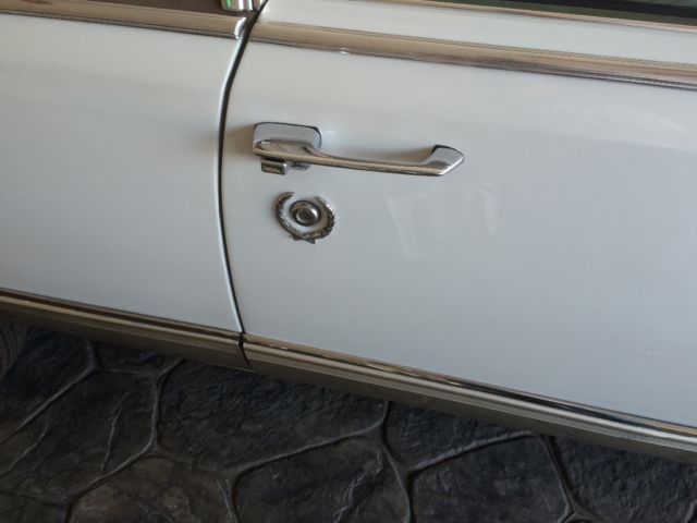 1984 Cadillac Fleetwood - photo 12