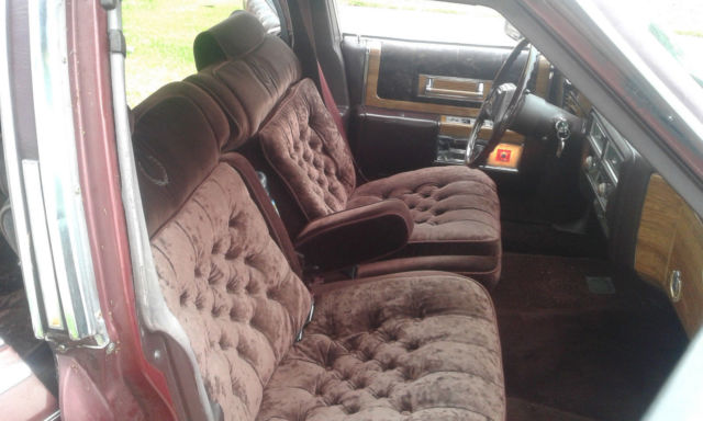 1980 Cadillac Fleetwood Brougham D Elegance - photo 7
