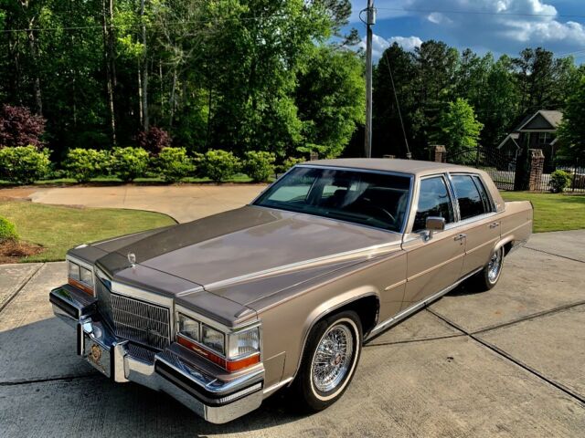 1986 Cadillac Brougham - photo 4