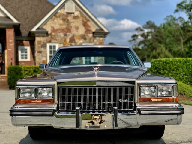 1986 Cadillac Brougham - photo 5