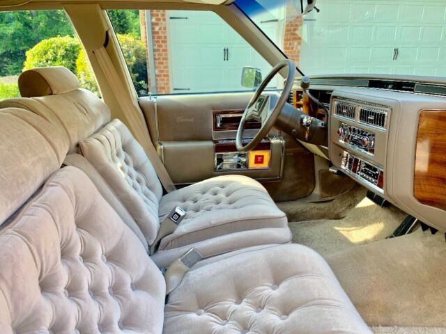 1986 Cadillac Brougham - photo 7