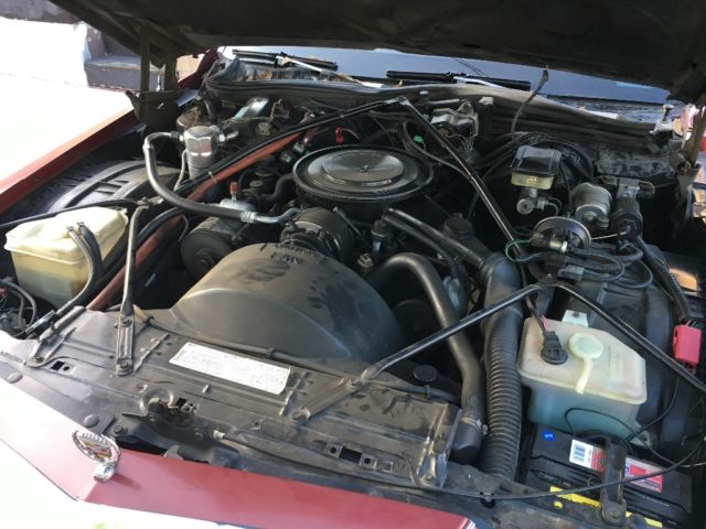 1985 Cadillac Brougham D'elegance coupe - photo 5