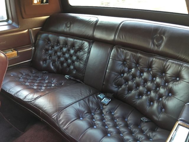 1985 Cadillac Brougham D'elegance coupe - photo 7