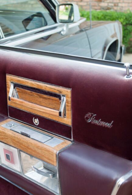 1985 Cadillac Brougham - photo 8