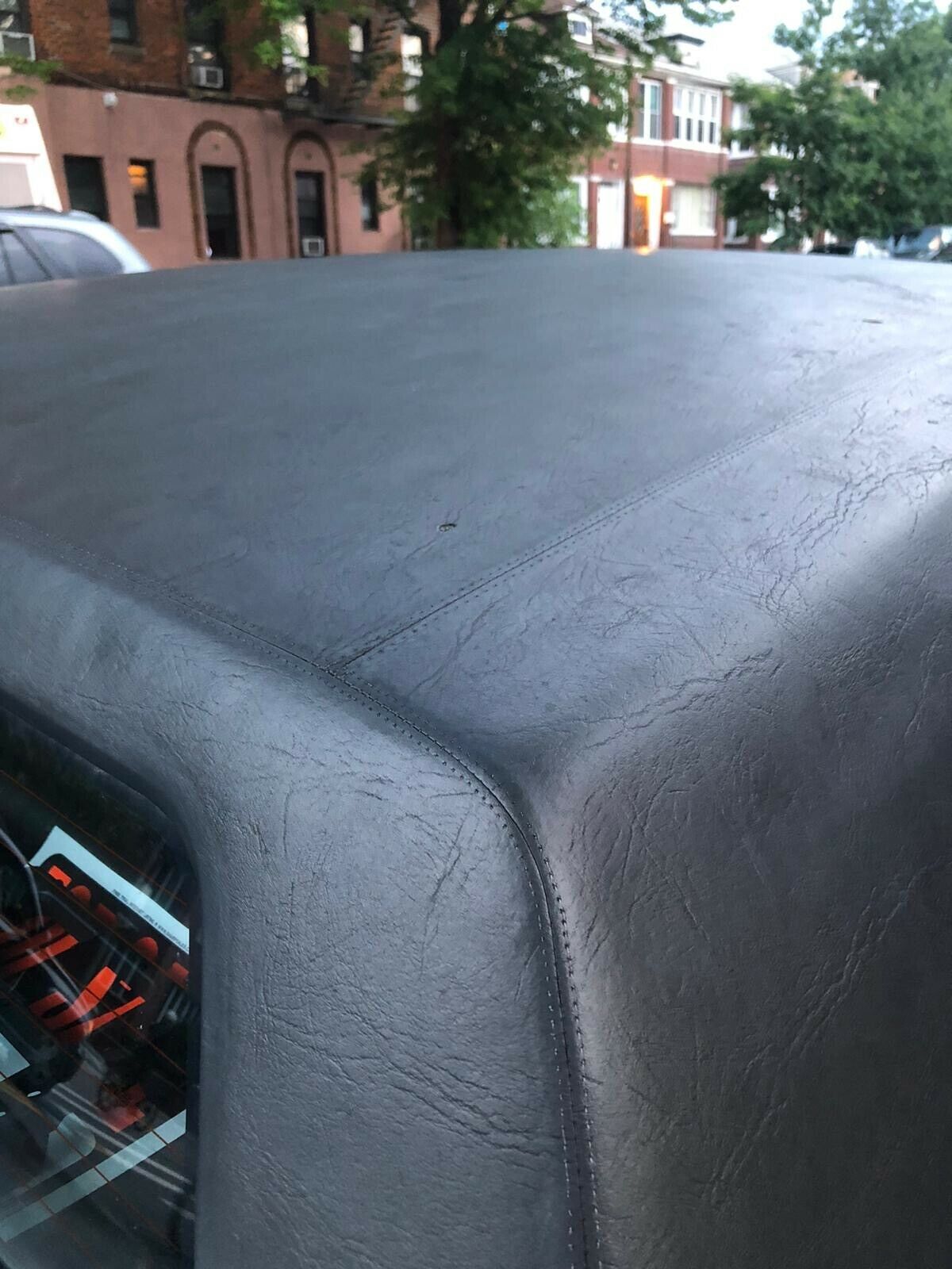 1985 Cadillac Fleetwood - photo 10