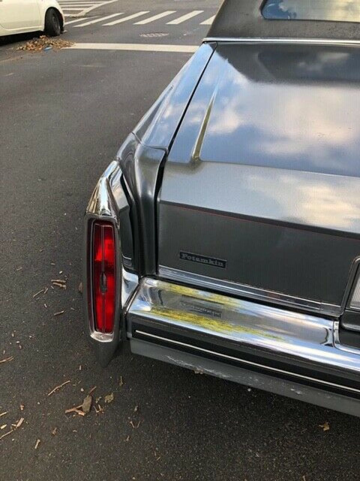 1985 Cadillac Fleetwood - photo 2