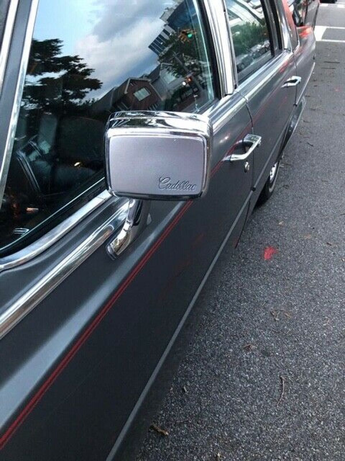 1985 Cadillac Fleetwood - photo 7