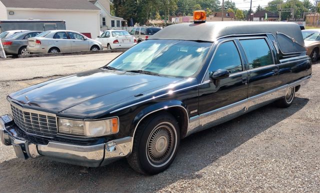 1994 Cadillac Fleetwood - photo 8