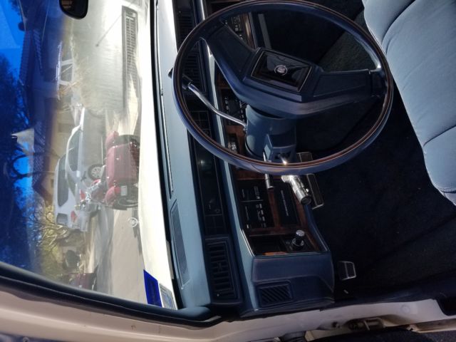 1989 Cadillac Fleetwood - photo 2
