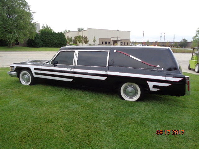 1974 Cadillac Fleetwood - photo 2