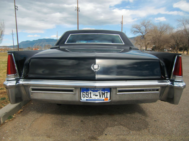 1969 Cadillac Fleetwood 75 series limousine - photo 11
