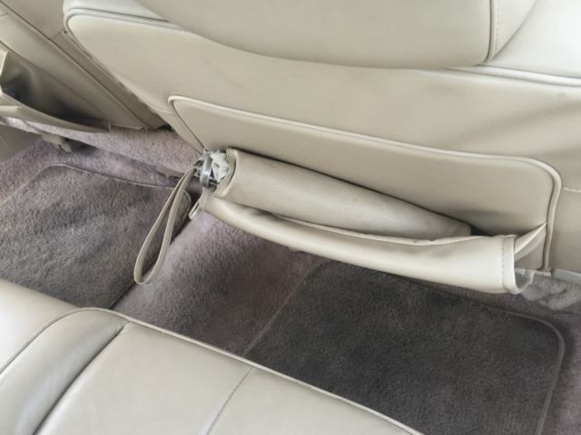 1987 Cadillac DeVille - photo 12