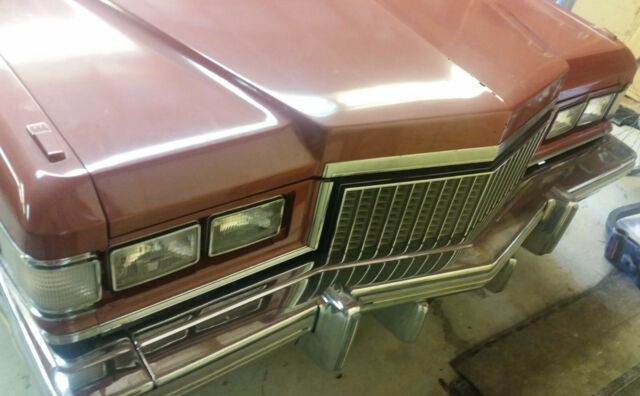 1975 Cadillac DeVille Sedan - photo 4