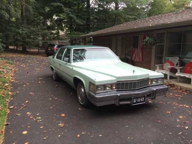 1977 Cadillac DeVille - photo 2