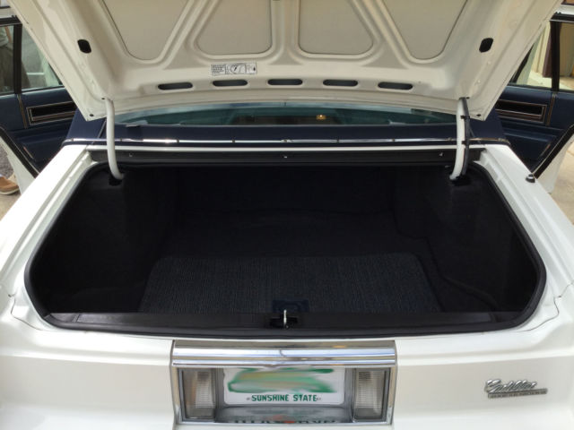 1992 Cadillac DeVille - photo 9