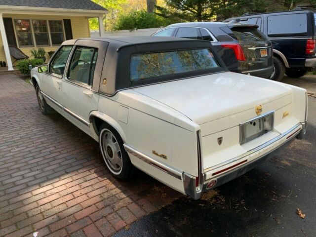 1993 Cadillac DeVille - photo 11