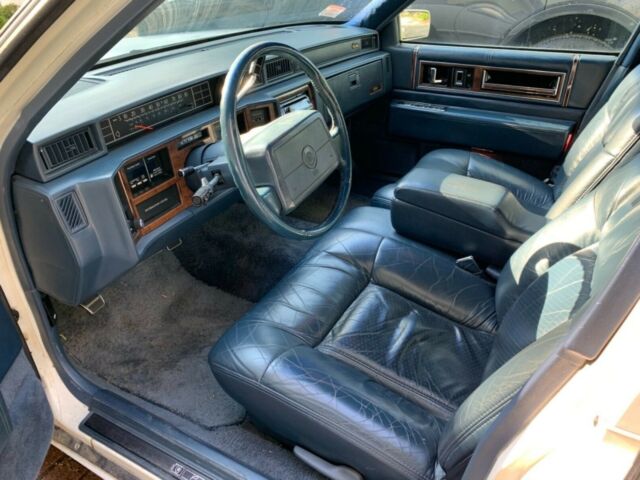 1993 Cadillac DeVille - photo 8