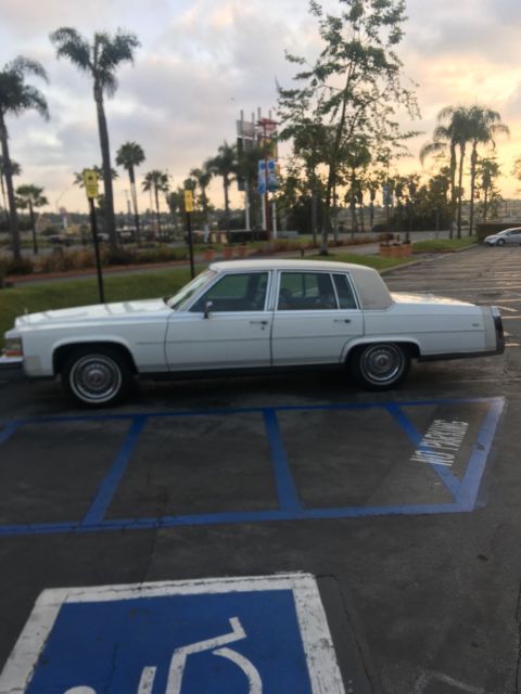 1989 Cadillac DeVille D’Elegance - photo 2