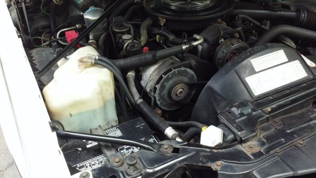 1984 Cadillac Seville - photo 10