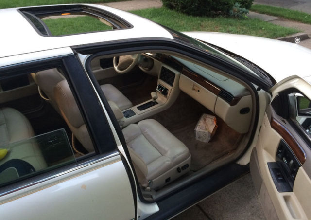 1994 Cadillac Seville - photo 2