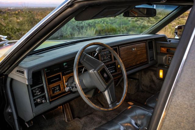 1985 Cadillac Seville Custom - photo 11