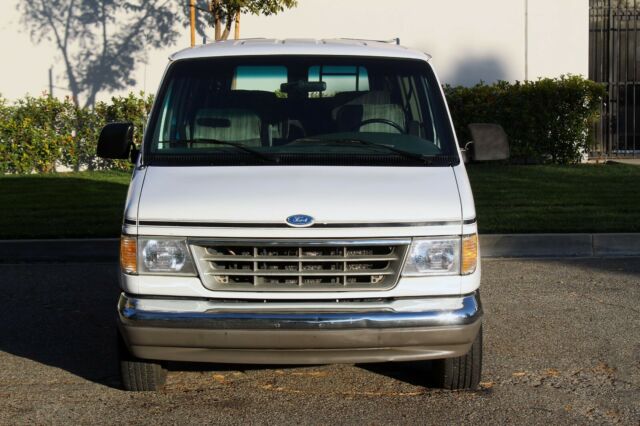1994 Ford E-Series Van California Conversion, NO RESERVE (310) 259-5383 - photo 3