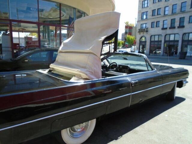 1964 Cadillac DeVille Convertible - photo 2