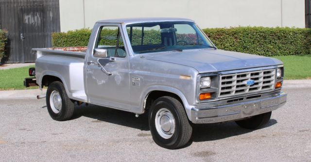 1984 Ford F-150 Stepside, Shortbed F150, California Truck - photo 3