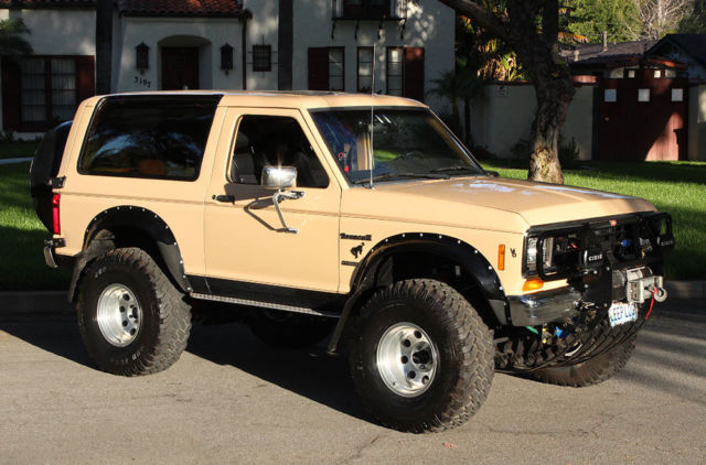 1985 Ford Bronco II 4x4 Camper, "Doomsday Prepper" One Of A Kind - photo 4