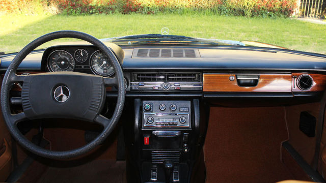1976 Mercedes-Benz 300-Series Diesel - photo 13