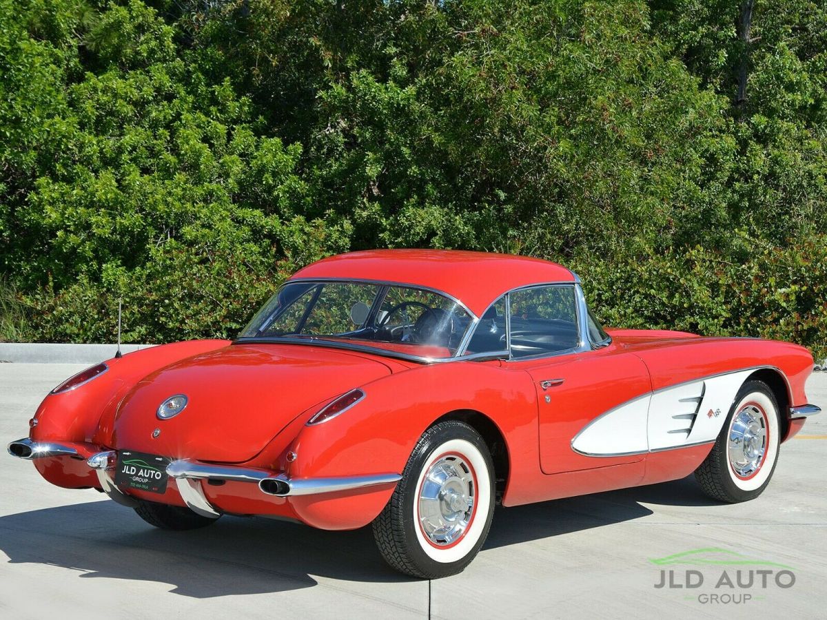 1960 Chevrolet Corvette - photo 2