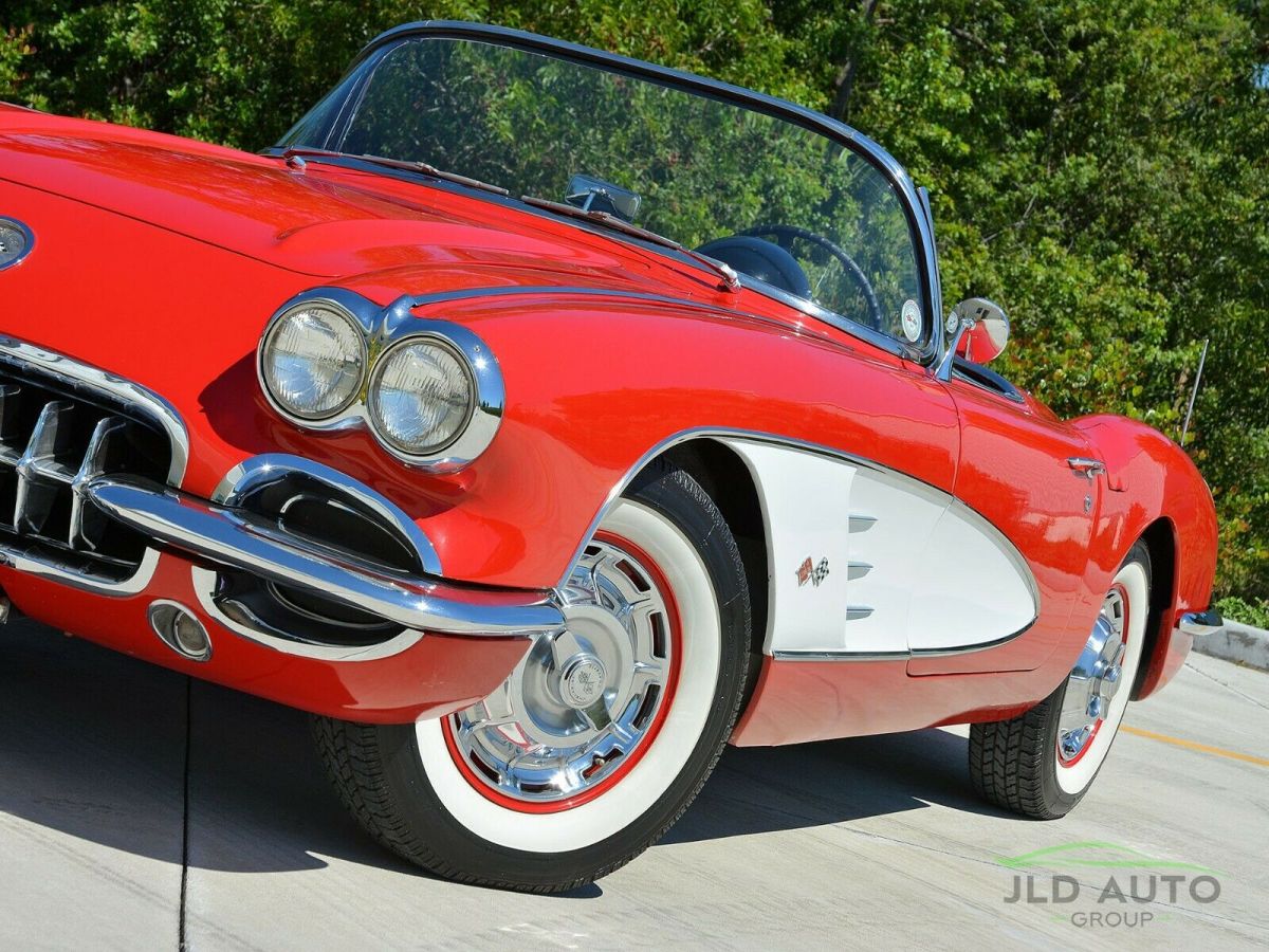 1960 Chevrolet Corvette - photo 6