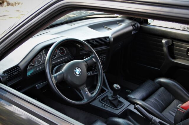 1990 BMW M3 E30 - photo 11
