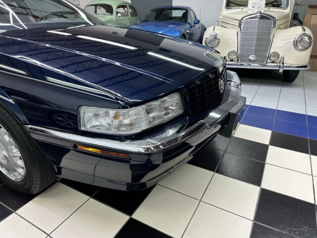 1992 Cadillac Eldorado 7K MILES - ONE OWNER - NEW LIKE DAY ONE!! - photo 7