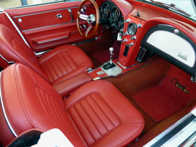 1966 Chevrolet Corvette CONVERTIBLE - photo 13