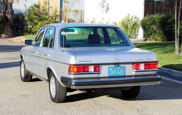 1982 Mercedes-Benz 300-Series Turbo Diesel, 100% Rust Free, "Survivor" - photo 9