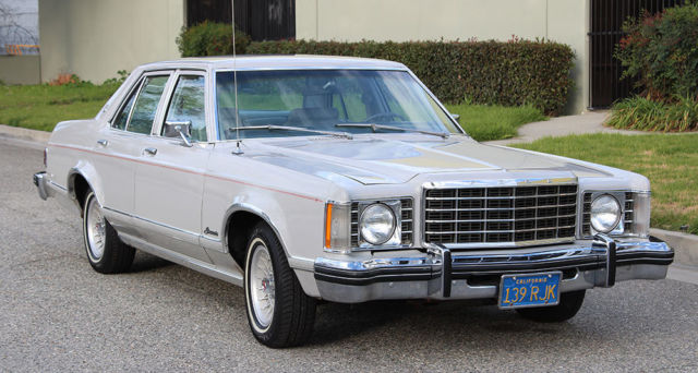 1976 Ford Granada V-8 Ghia - photo 3