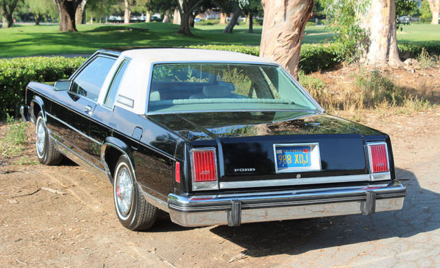 1979 Ford Crown Victoria LTD Landau Coupe, California Car! - photo 9