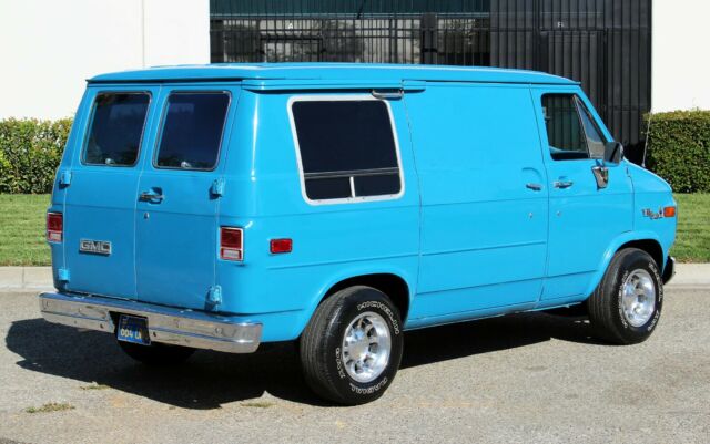 1979 GMC Vandura 15, 100% Rust Free, No Reserve (310)259-5383 - photo 12