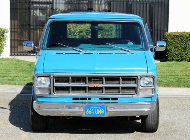 1979 GMC Vandura 15, 100% Rust Free, No Reserve (310)259-5383 - photo 3