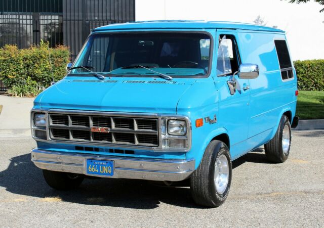 1979 GMC Vandura 15, 100% Rust Free, No Reserve (310)259-5383 - photo 4